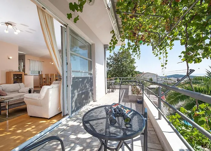 Vila Biljana Makarská